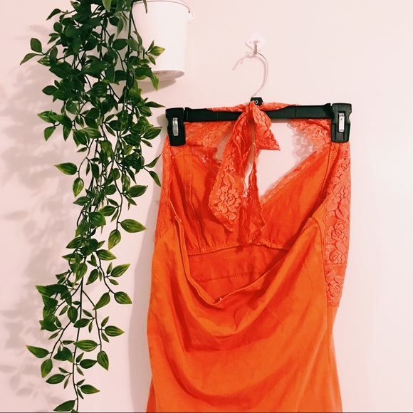 Orange Tank 🌷 - Picture 2 of 2